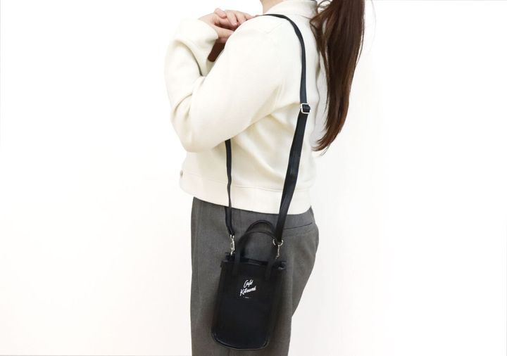 カフェキツネ看板マダムスマホショルダー肩掛け