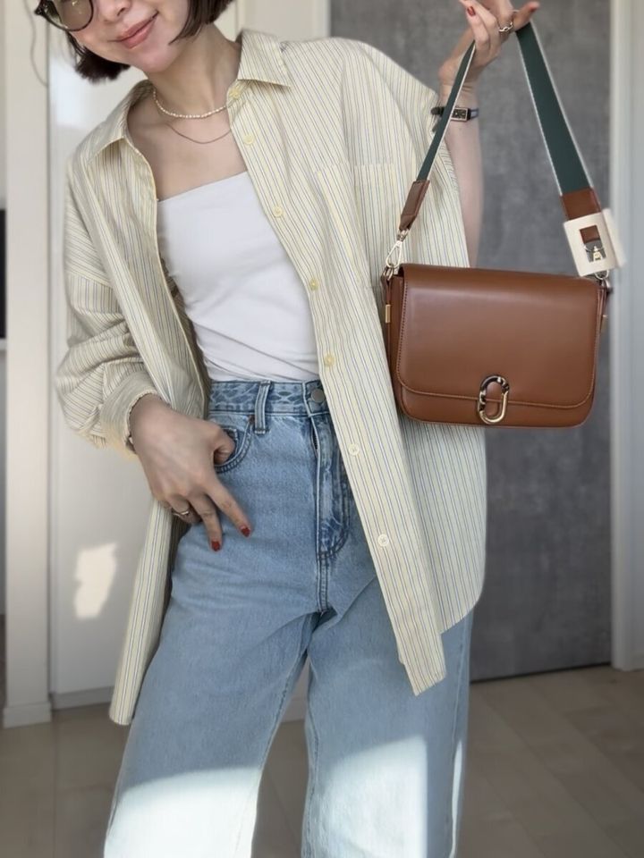 GUドルマンスリーブストライプシャツとデニムコーデ