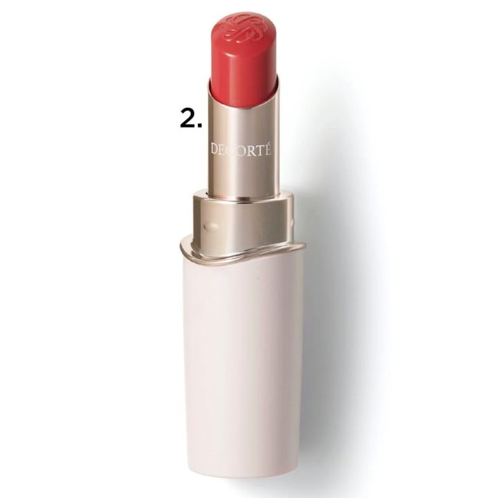 2.潤いを守り、唇の㏗や水分量に反応し自分だけの色にほんのり染める。ルージュデコルテ ティント ＆ プランプ 03 ¥5,500（コスメデコルテ）