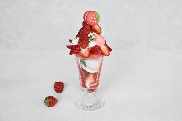 【写真】1日10食限定の「あまりんパフェ」(6000円) 提供：ウェスティンホテル大阪