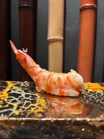 【東京都港区】「六本木 鮨悠」で伊勢海老や松葉蟹の特別コース×希少日本酒の一夜限定ディナー開催