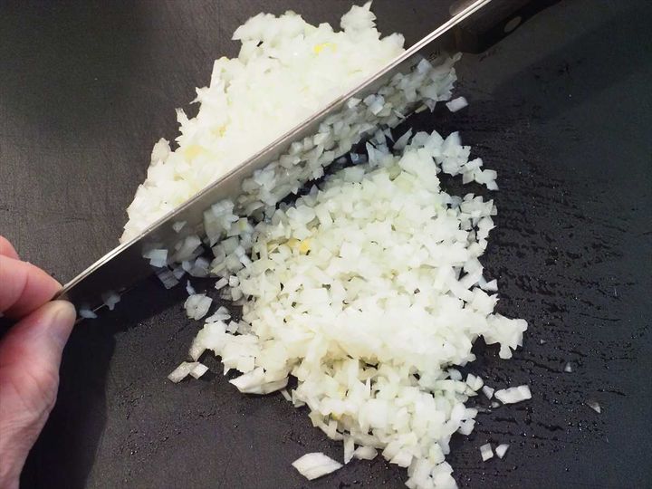 オーブントースターで簡単！鶏むねひき肉のジューシーチキンナゲット｜外はカリッと中はふんわり