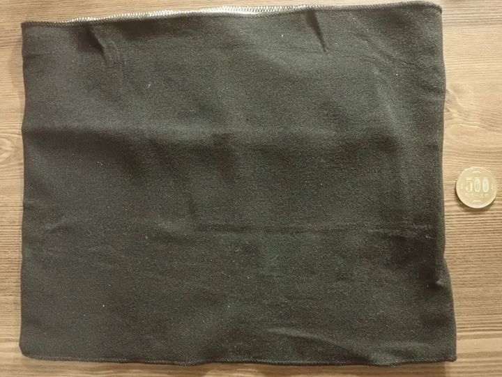 DAISO(ダイソー)：腹巻(リバーシブル、薄手、吸湿発熱加工)