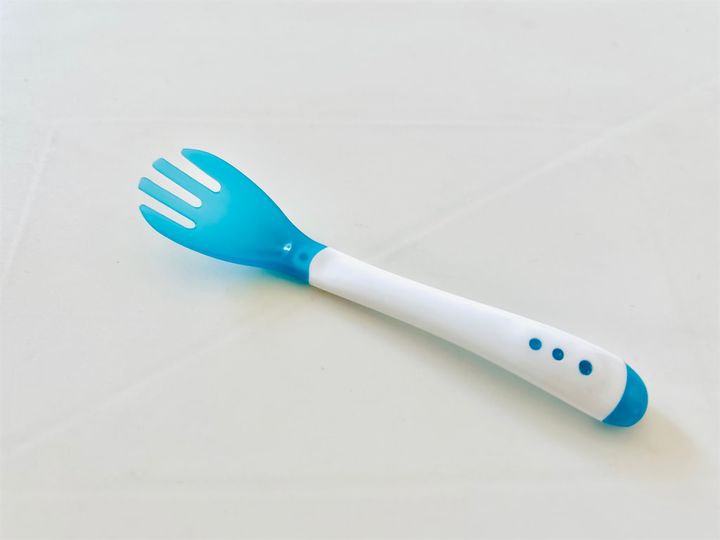 【セリア】ただの青い『ミニフォーク』ではありません。何本も欲しくなる理由に納得～！！