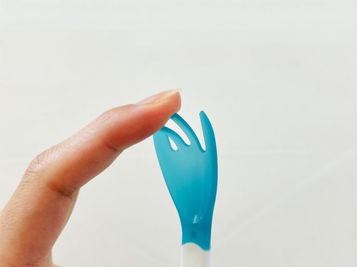 【セリア】ただの青い『ミニフォーク』ではありません。何本も欲しくなる理由に納得～！！