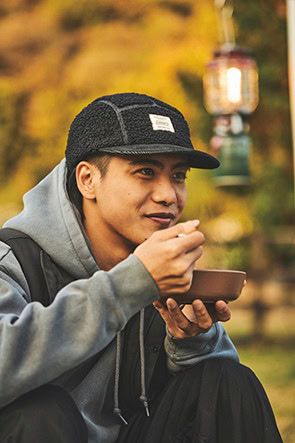 コールマンのギアで冬のパーティーキャンプ！