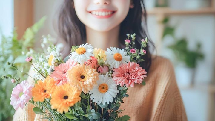 花束を持った人