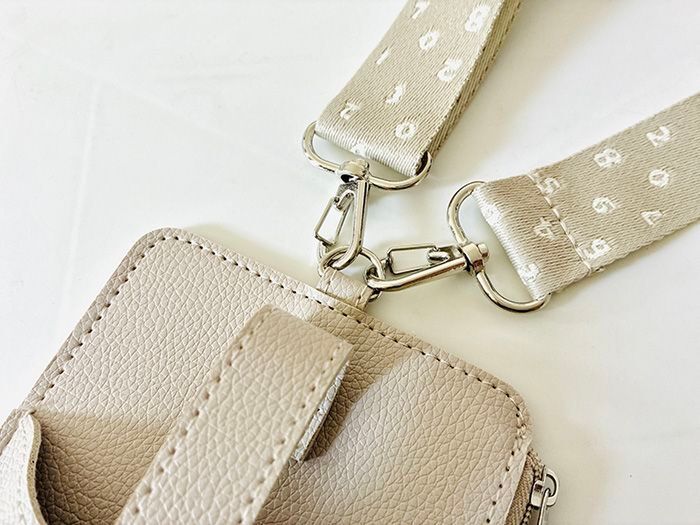 【50代・60代】上品おしゃれなブランドバッグを〈付録〉でゲット！太ストラップで安定感バツグン＆春のお出かけにぴったりです♪