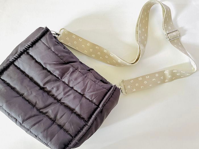 【50代・60代】上品おしゃれなブランドバッグを〈付録〉でゲット！太ストラップで安定感バツグン＆春のお出かけにぴったりです♪