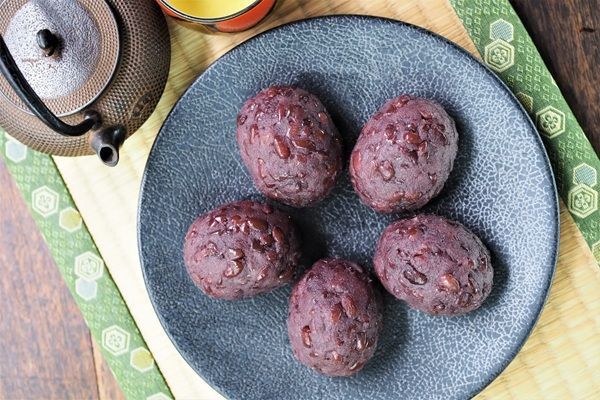 【愛知県】お亀堂が春彼岸期間限定で「極上おはぎ」を販売！朝3時仕込みで、すべて手作り