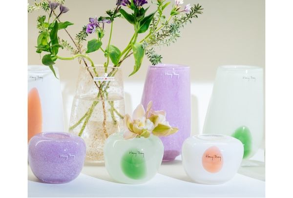 ベルギーのフラワーベースブランド「Henry Dean」から、春らしい新カラーが登場！
