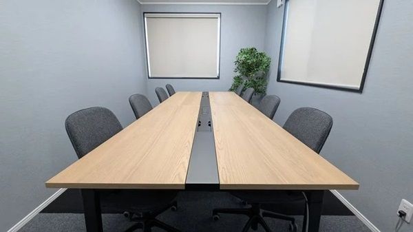 【長野県飯田市】予約不要＆従量課金コワーキングスペース「いいオフィス飯田 by Comes」がオープン。南アルプスの絶景とともに働く！