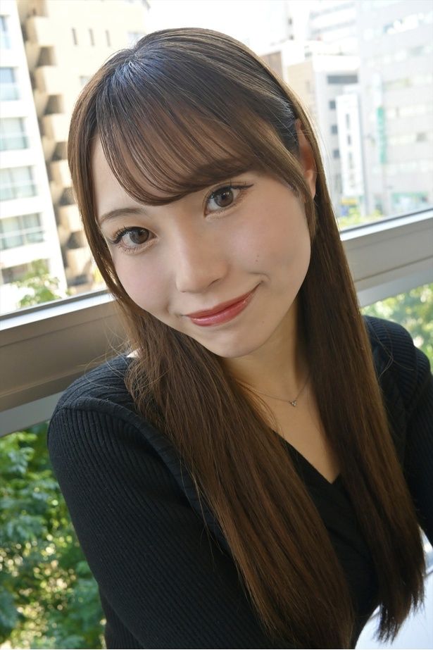 昨年、芸能活動を再開した元NGT48の川越紗彩さん。誕生日である10月14日に1st写真集『なんとかなるなる』発売