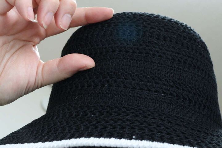 ダイソーのストローハットの着用