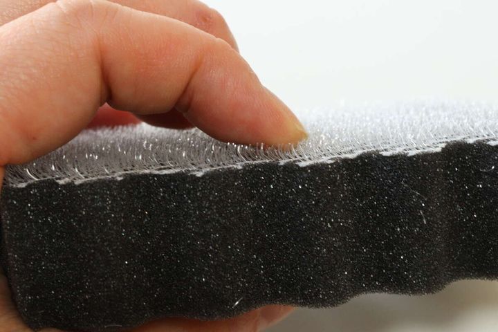 浴室床のがんこ汚れスッキリスポンジ 質感