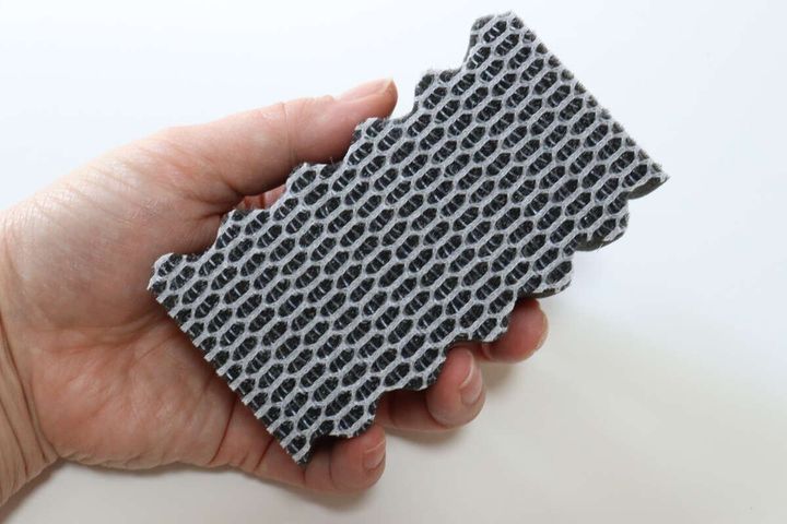 浴室床のがんこ汚れスッキリスポンジ