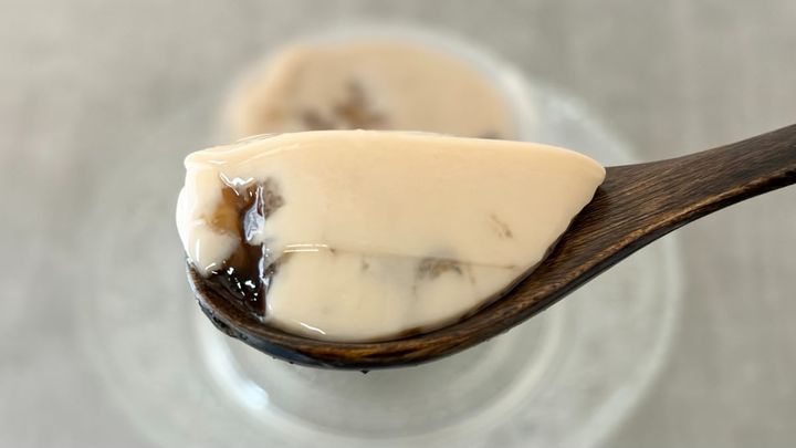 紅茶が香る大人の味♡【ローソン限定】贅沢気分を味わえちゃうプリン