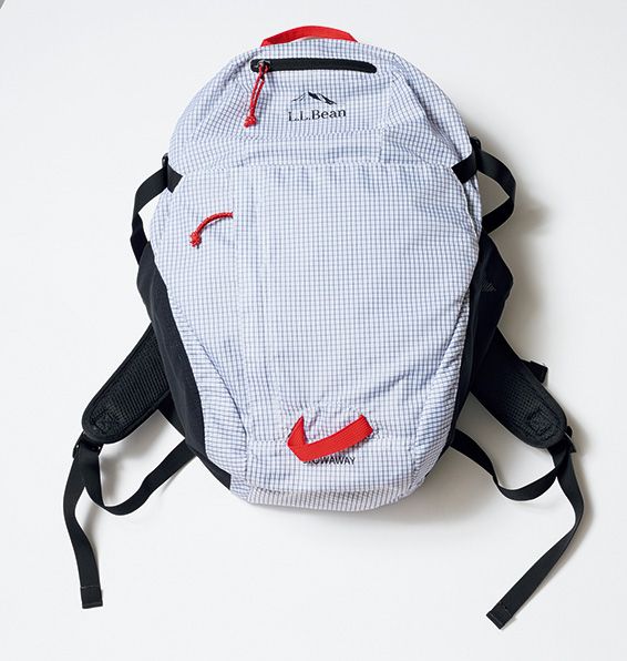 赤の配色が可愛いブルーのチェック柄。 ￥12,100／エル・エル・ビーン（エル・エル・ビーン カスタマーサービスセンター）