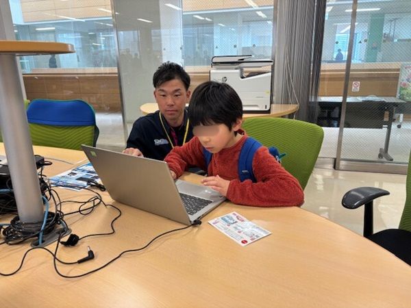 【東京都八王子市】リアル教室「NIJINアカデミー南大沢校」開校。プログラミングが学べる不登校支援！