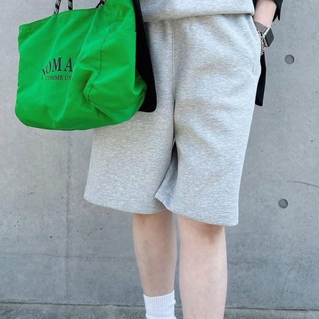 UNIQLO：C「スウェットワイドショーツ」