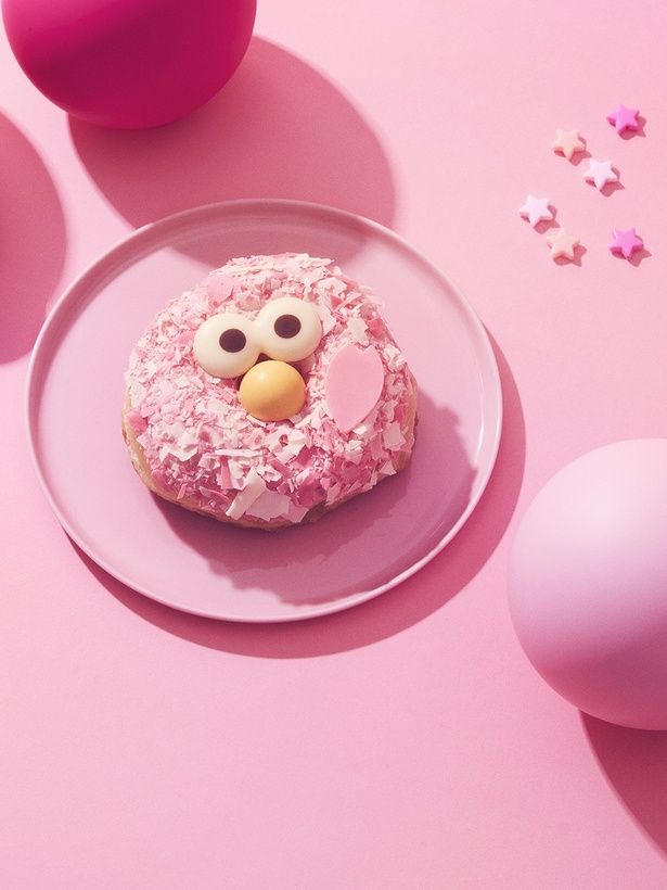 「エルモ さくらPINKドーナツ」(590円)