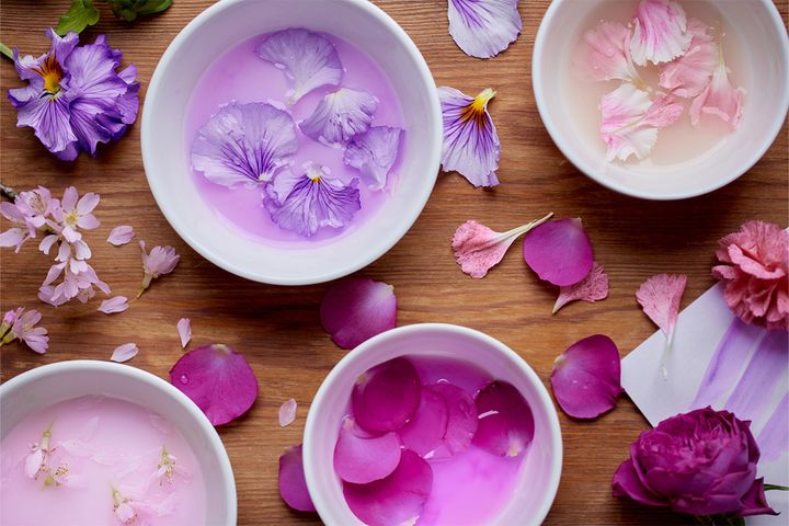 画像：青山フラワーマーケット（※画像はイメージです。実際の製造工程とは異なります）