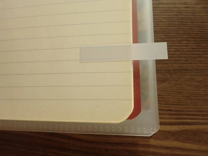 DAISO(ダイソー)：フィルムふせん(ポップアップ式、パープル、160枚)