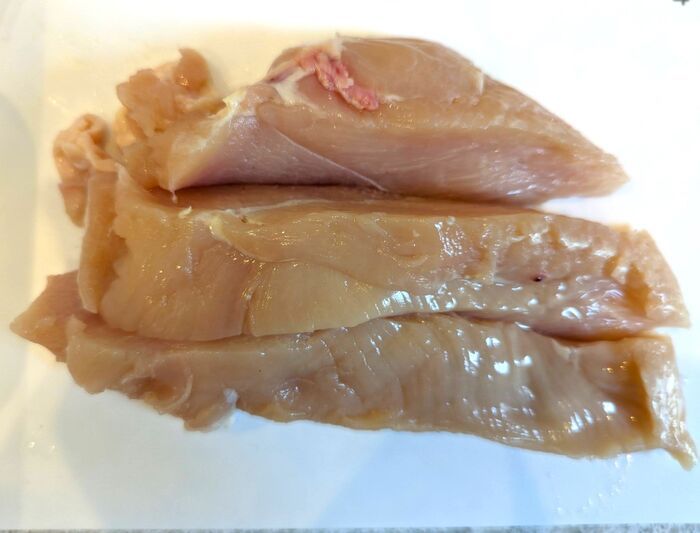 この手があったか！リンゴの皮はすぐ冷凍or乾燥が正解♪家事にメチャ使える便利アイテムに