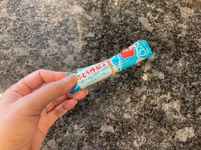 小さな『ラムネの袋』をバッグに入れておくと→外出時に大活躍♡捨てる前にもうひと働き！