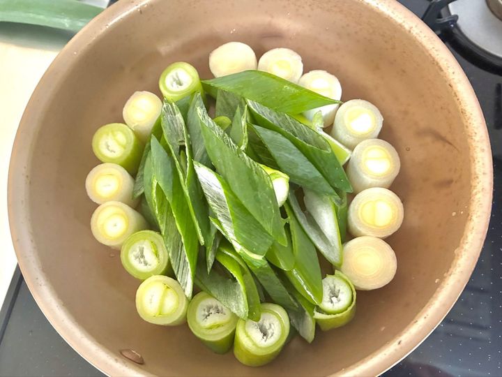 お野菜が安い！「ネギがたくさん食べたーい」【しゃぶスキー】は作れないけど…簡単調理で美味しい！