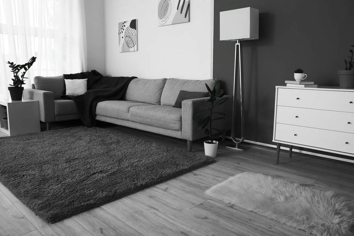 南西 人気運 下がる 黒いマット