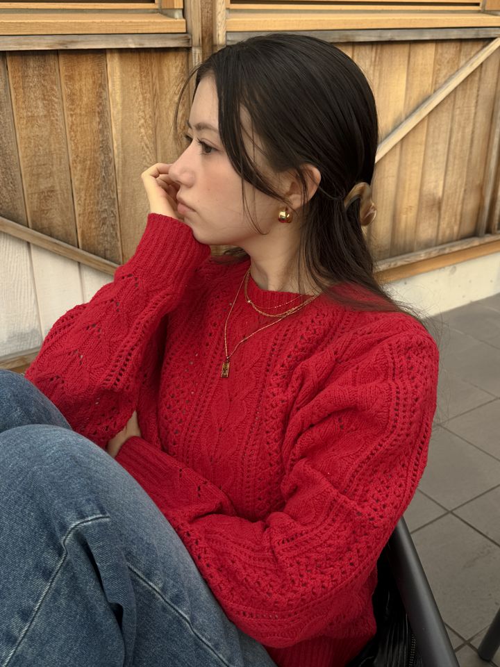 シンプルカジュアルコーデ「写真映えニット」