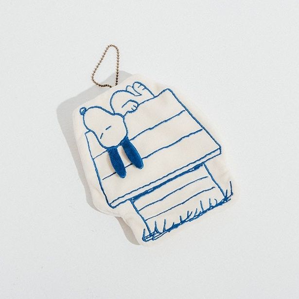 「チェーン付きダイカットポーチ」