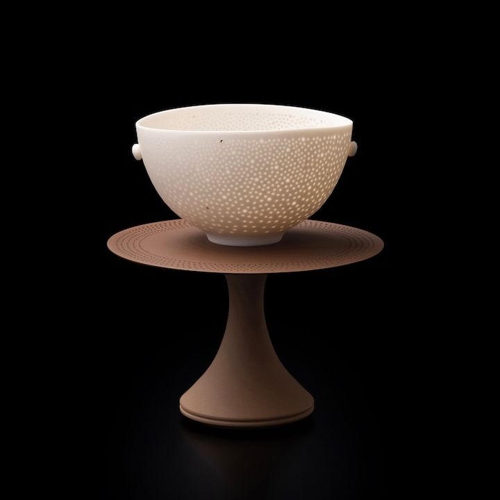 新里明士 光盃・台