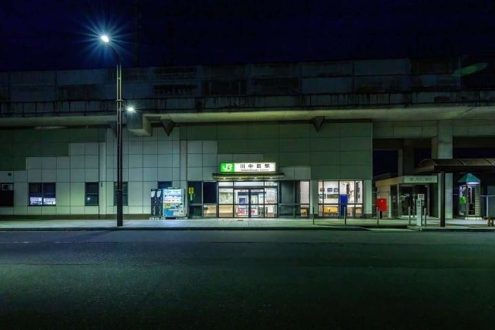 川中島駅で（画像はphotoAC）