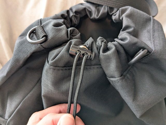 バッグ内側の収納ポケット