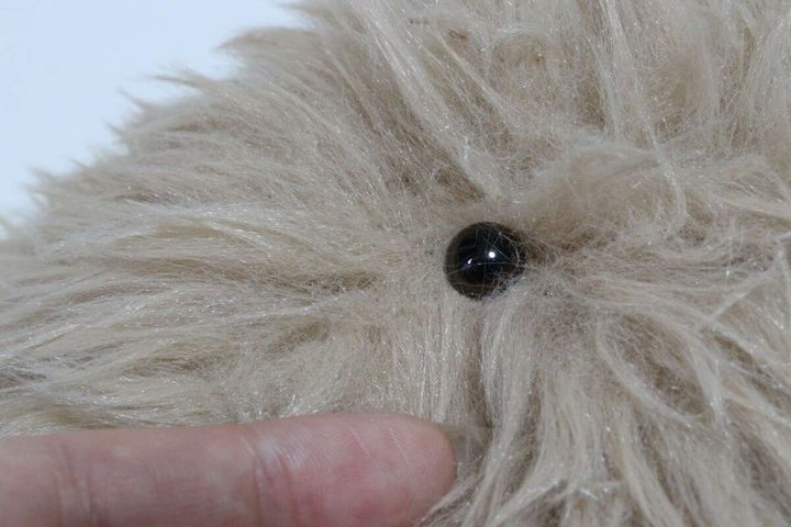 スタンダードプロダクツの抱き枕 イエティ ミニ ブラウンの瞳