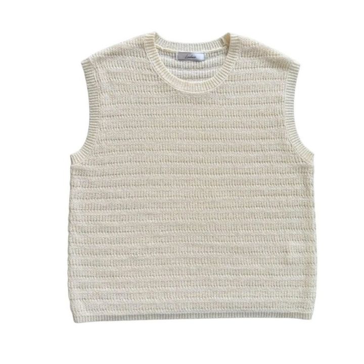 しまむらのフレンチスリーブニットプルオーバー