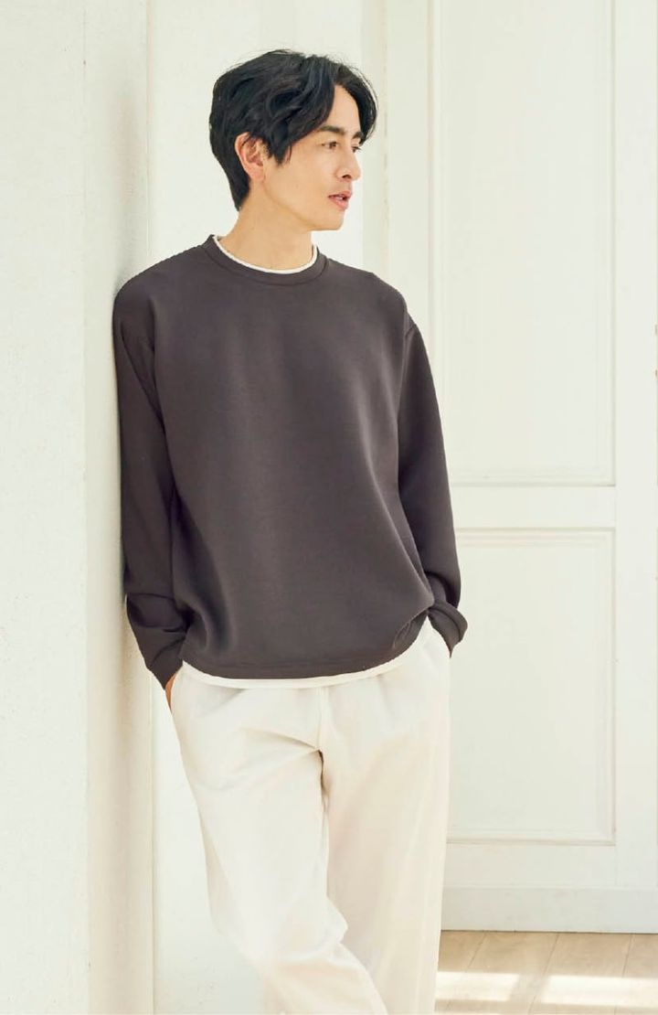 プルオーバー¥1,419（シーズン リーズン バイ リン アンド レッド／しまむら） パンツ（しまむら参考商品）