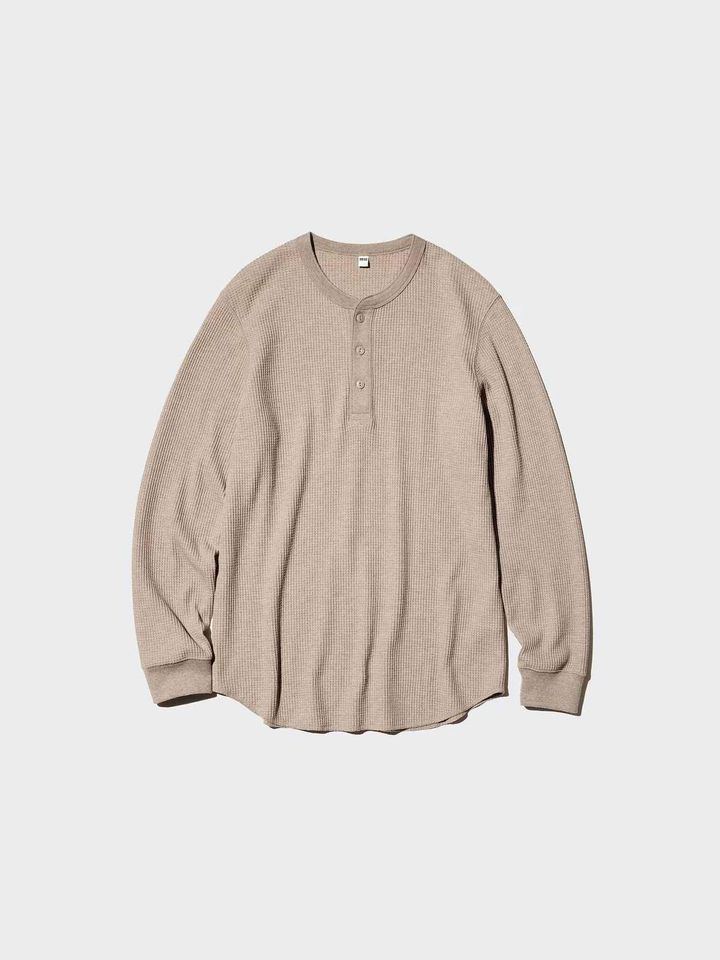 画像2: 出典：ユニクロ