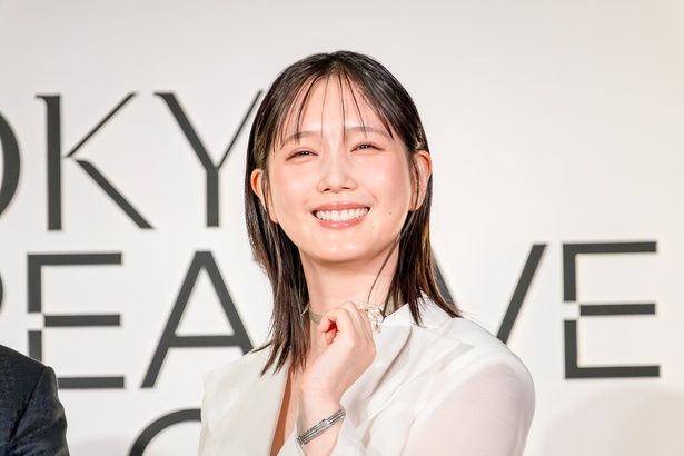 ゲストとしてトークショーに登壇した本田翼さん