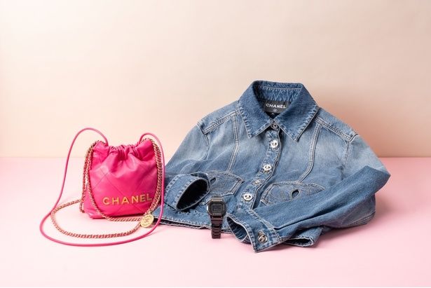 ハイブランドとカジュアルのミックスも楽しめるのが同店の魅力