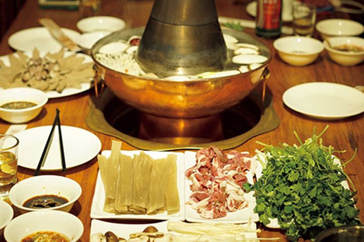 北京でも有名な羊肉のしゃぶしゃぶ