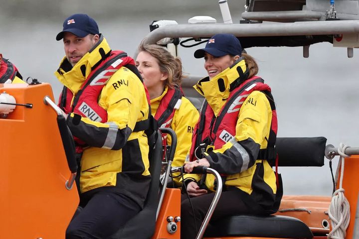 260316william katethames_thumb_new.jpg