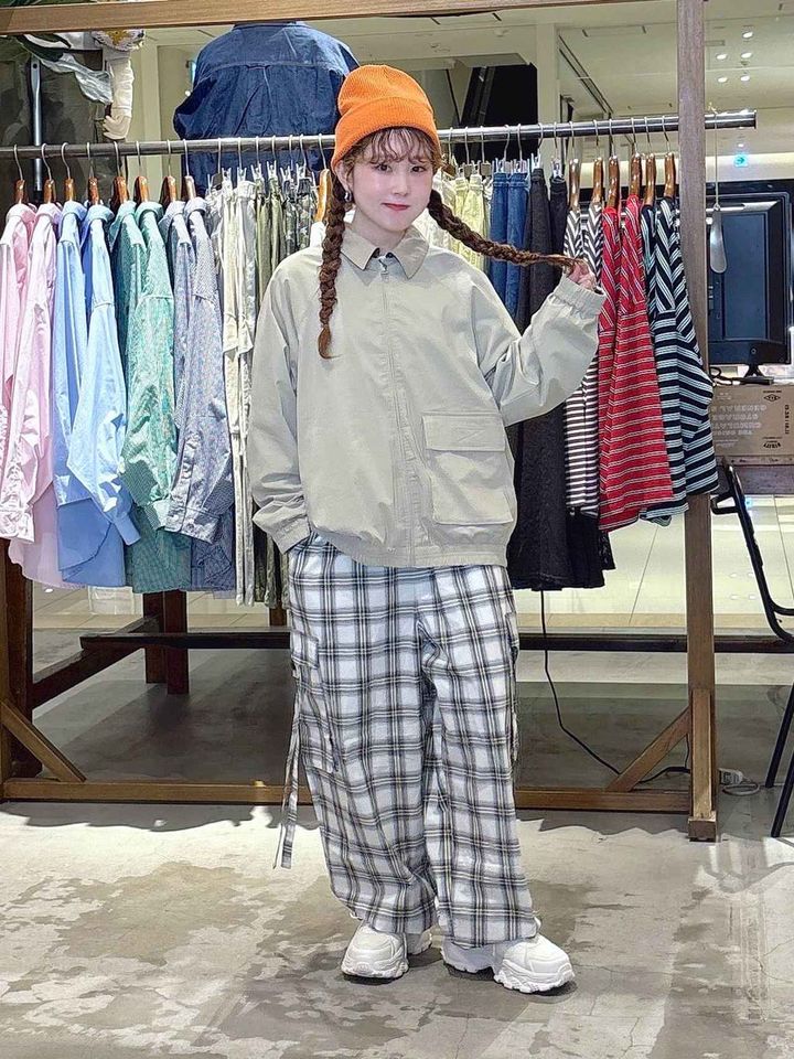 画像1: 出典：and ST