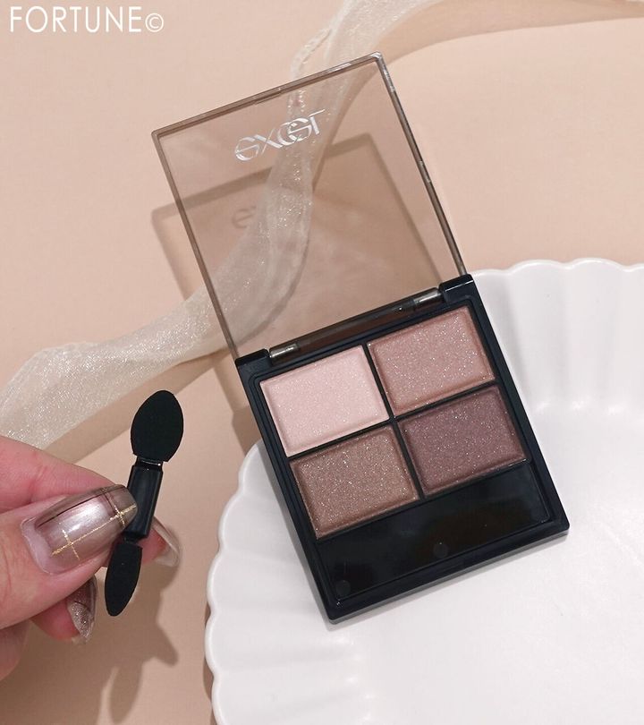 excel（エクセル） 『スキニーリッチシャドウ N』