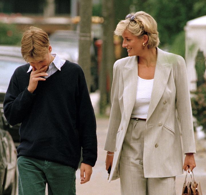 260319-prince-william-diana-mothers-day-photo-jpg