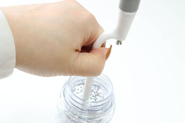 ボトル洗いスポンジ（回転式） 回して使用