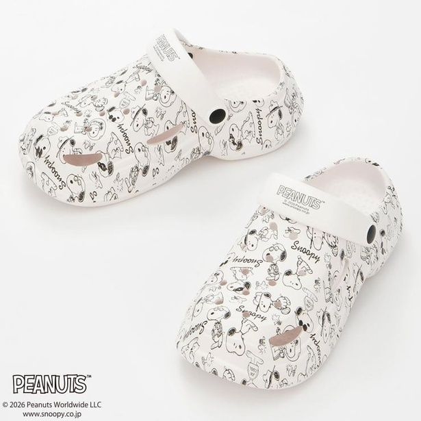 「レディース サンダル(ホワイト)」(2530円)