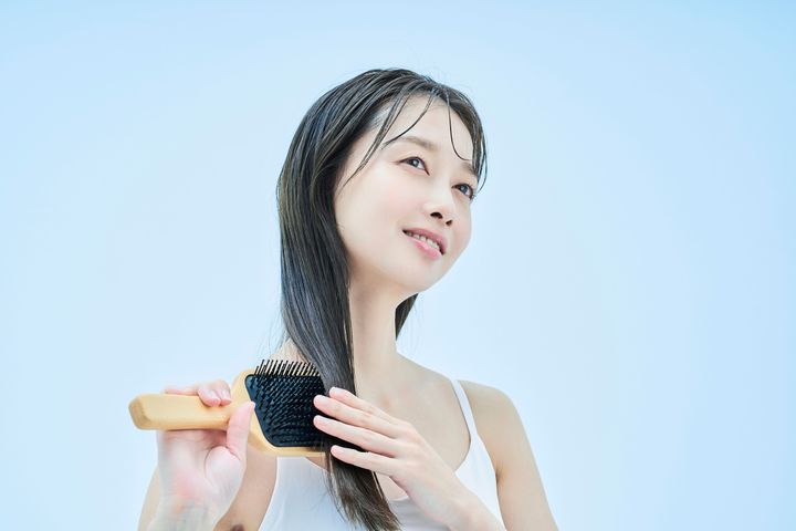 冬ダメージを放置しない！ 春前に整える40・50代のリセット◎ヘアケア